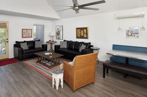 Large comfortable furnishings, excellent modern décor and TV. This view shows the hipster chic décor and relaxed vibe of the home.
