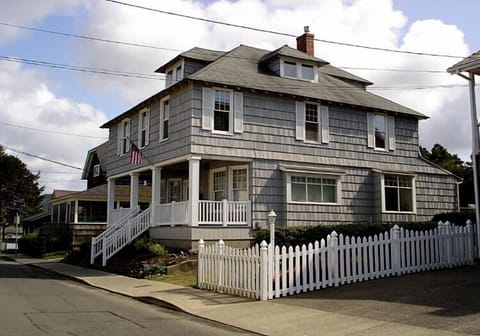 House from 12th Ave