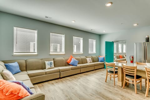 sitting area by the kitchen