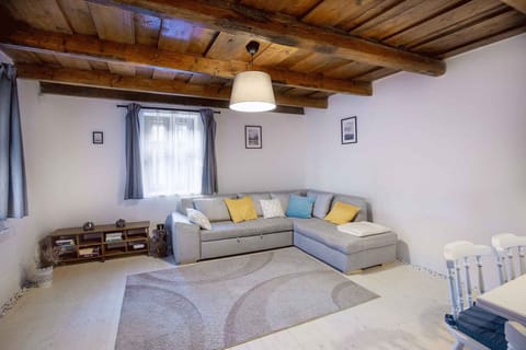 living/bedroom