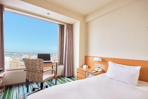 [High Floor]Single Room, 1 Twin Bed, Non Smoking | City view