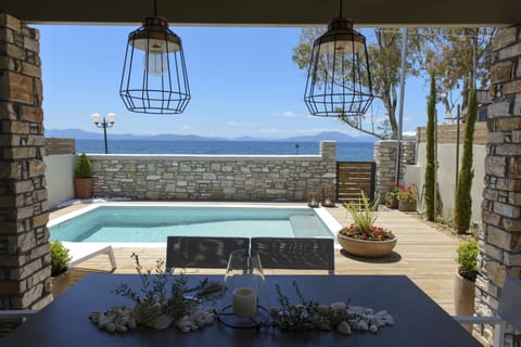 Beach/ocean view