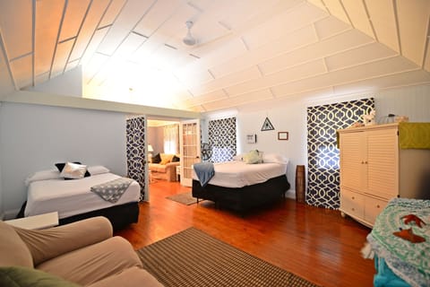 Apartment, 2 Bedrooms, Non Smoking | 2 bedrooms, blackout drapes, iron/ironing board, free rollaway beds