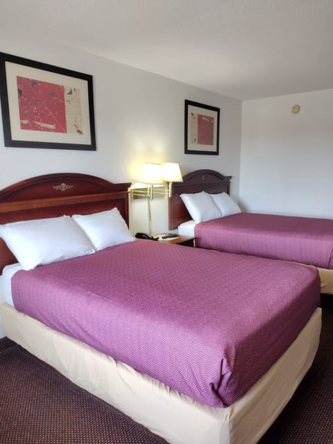 Desk, blackout drapes, iron/ironing board, free WiFi