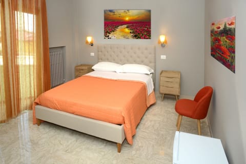 Superior Double Room | Minibar, cribs/infant beds, free WiFi, bed sheets