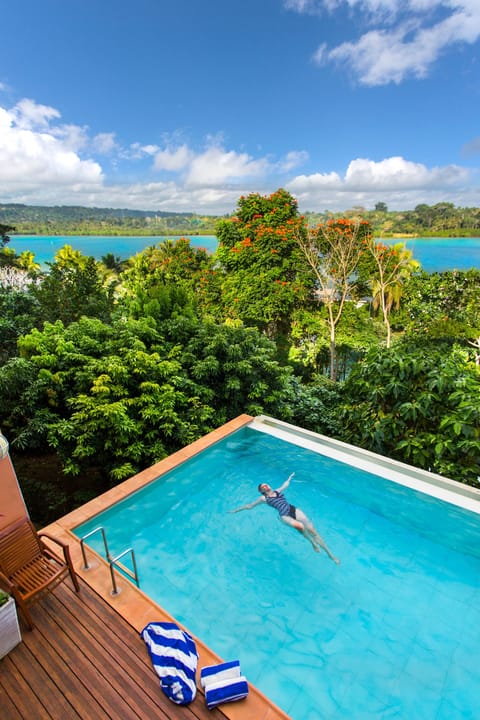 3 outdoor pools, pool umbrellas, sun loungers