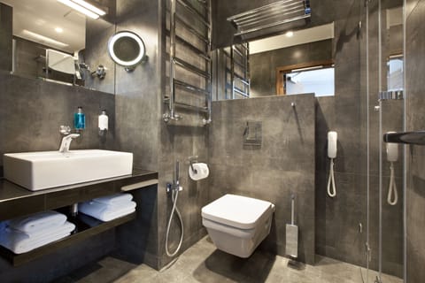 Double Lux PREMIUM TERRACE | Premium bedding, minibar, in-room safe, desk