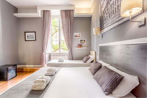 Superior Triple Room (101) | Premium bedding, minibar, desk, laptop workspace
