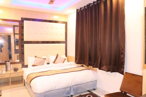 Super Deluxe Room | Free WiFi, bed sheets