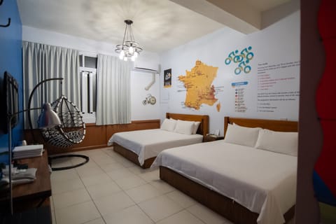 King Quadruple Room | Blackout drapes, free WiFi, bed sheets
