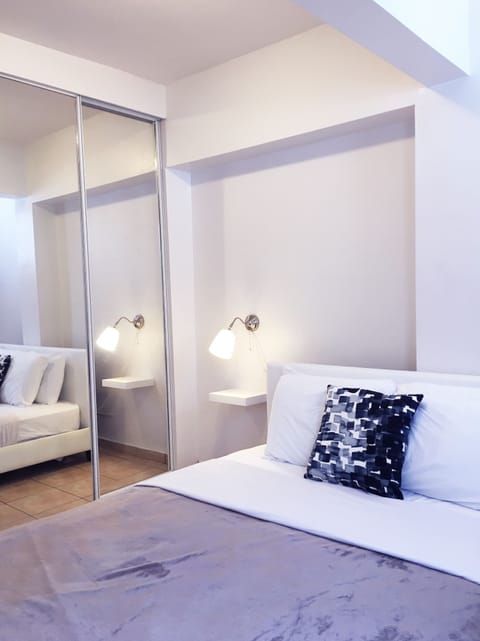 Apartment, 2 Bedrooms | 2 bedrooms, iron/ironing board, free WiFi, bed sheets