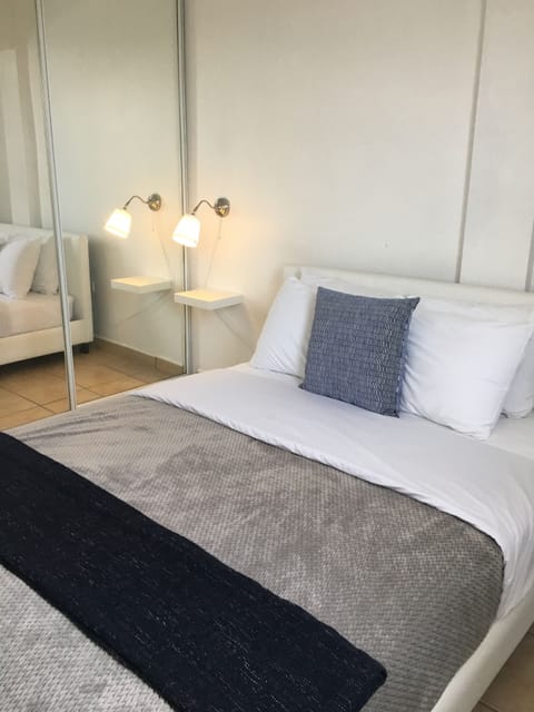 Apartment, 1 Bedroom | 1 bedroom, desk, iron/ironing board, free WiFi