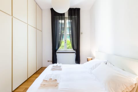 Apartment, 4 Bedrooms, 2 Bathrooms | 4 bedrooms, individually furnished, desk, iron/ironing board