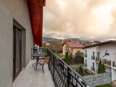 Apartment, 2 Bedrooms, Non Smoking, Balcony | Exterior