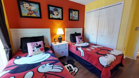 bedroom with Mickey theme, two twin beds