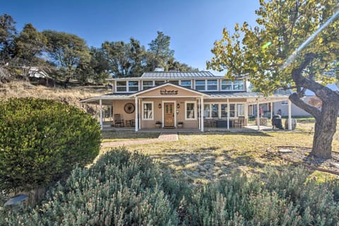 Mariposa Vacation Rental | 4BR | 2BA | 2,723 Sq Ft | Steps to Access