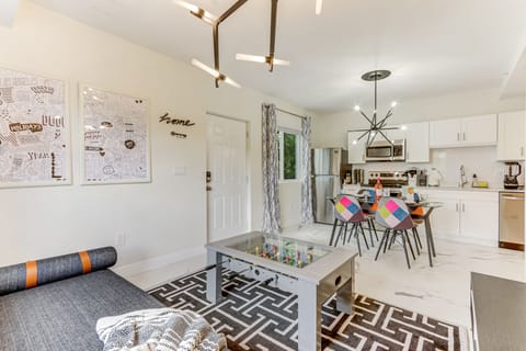 Ample sized unit, perfect for family gatherings