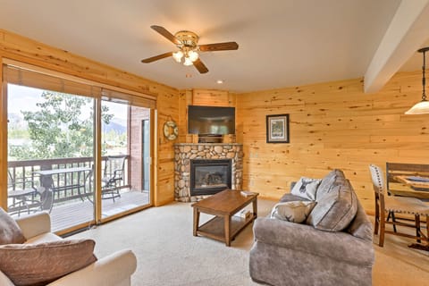 Grand Lake Vacation Rental | 2BR | 2BA | 1,315 Sq Ft | Stairs Required