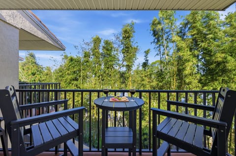 Beautiful view of Bamboo Garden from unit