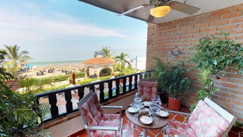 Condo - Image 2