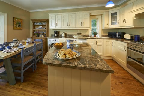 Country House Kitchen