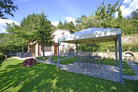 Veranda and outdoor view