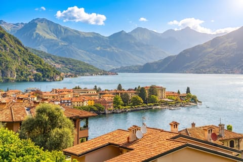 Lake View