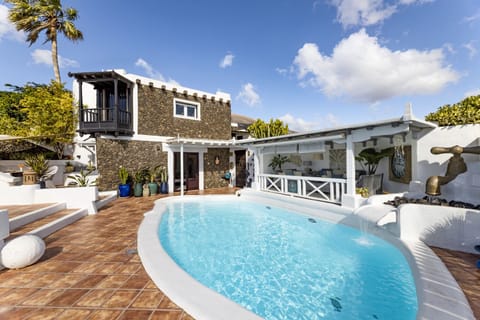 Main villa entrance 2