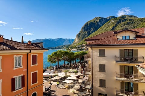 Lake View