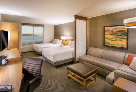 Premium bedding, down comforters, pillowtop beds, desk