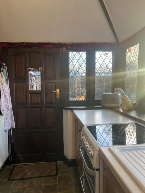 The kitchen ground floor