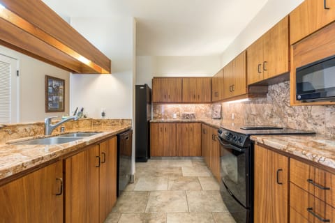 Koa & Granite Kitchen