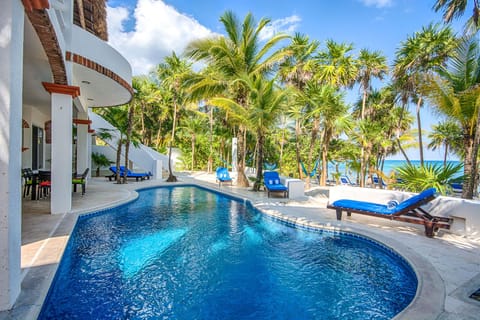 You have arrived at our Akumal Beachfront Villa with 4BR, 4BA, pool and beach.