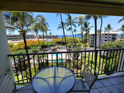 Beautiful lanai ocean view