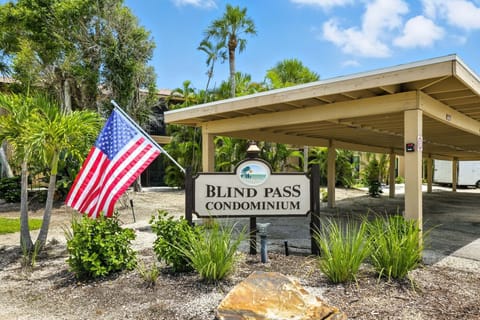 Blind-Pass Entrance