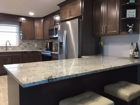 Large counter peninsula for entertaining or eating