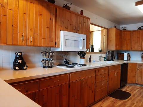 Lots of space to cook your favorite meals.