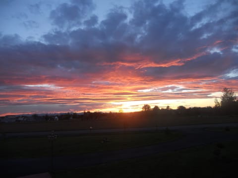 Stunning sunrises and sunsets!