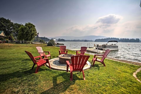 Yelm Vacation Rental | 3BD | 1BA | 1,500 Sq Ft | Steps Required