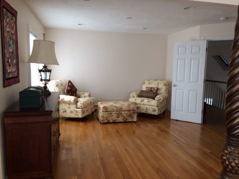 Sitting area in the master suite