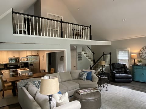 Spacious and comfortable family room with new LVP flooring 