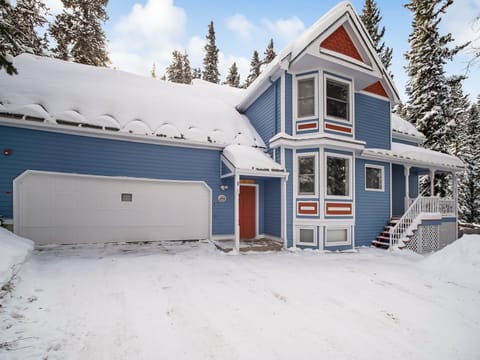 Welcome to the Moonstone House Breckenridge (Winter view)