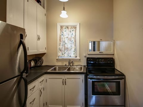 Cook your favorite meal | Main Level