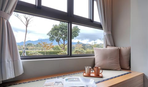 Garden View Double Room | Desk, blackout drapes