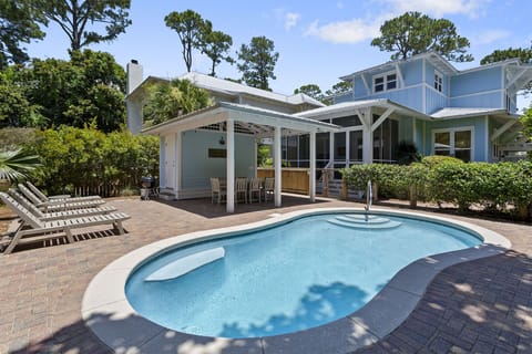 Grayton Sea Glass Pool