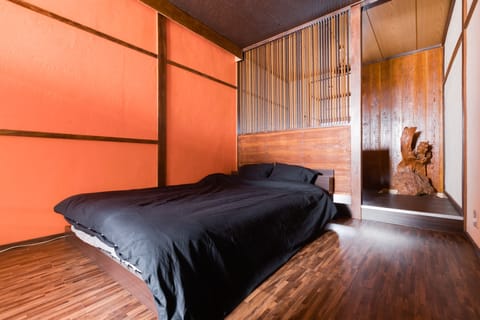Private Vacation Home | Desk, iron/ironing board, free WiFi