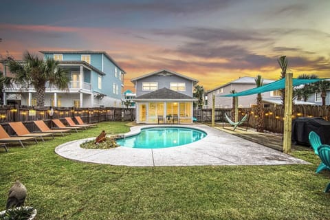 Welcome to Zula Dreams! Just ONE minute walk to the beach access. Beautiful fun pool at the large private and fenced yard. Pool can be heated upon request with additional fee