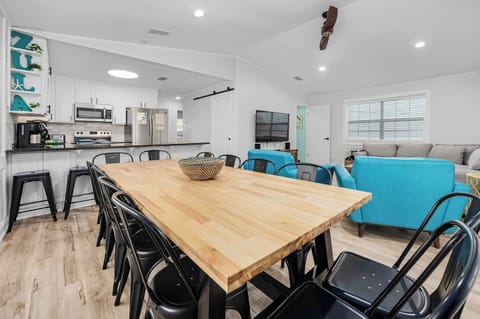 Large dining table with lots of seatings