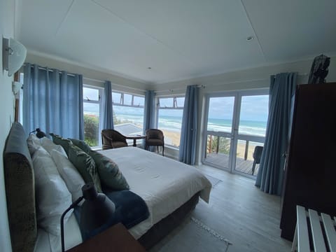 Family Room | In-room safe, free WiFi, bed sheets