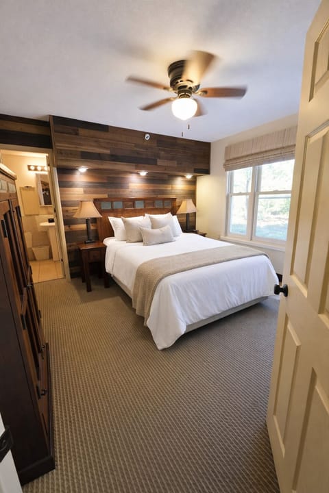 Suite, 2 Bedrooms | In-room safe, iron/ironing board, free WiFi, bed sheets